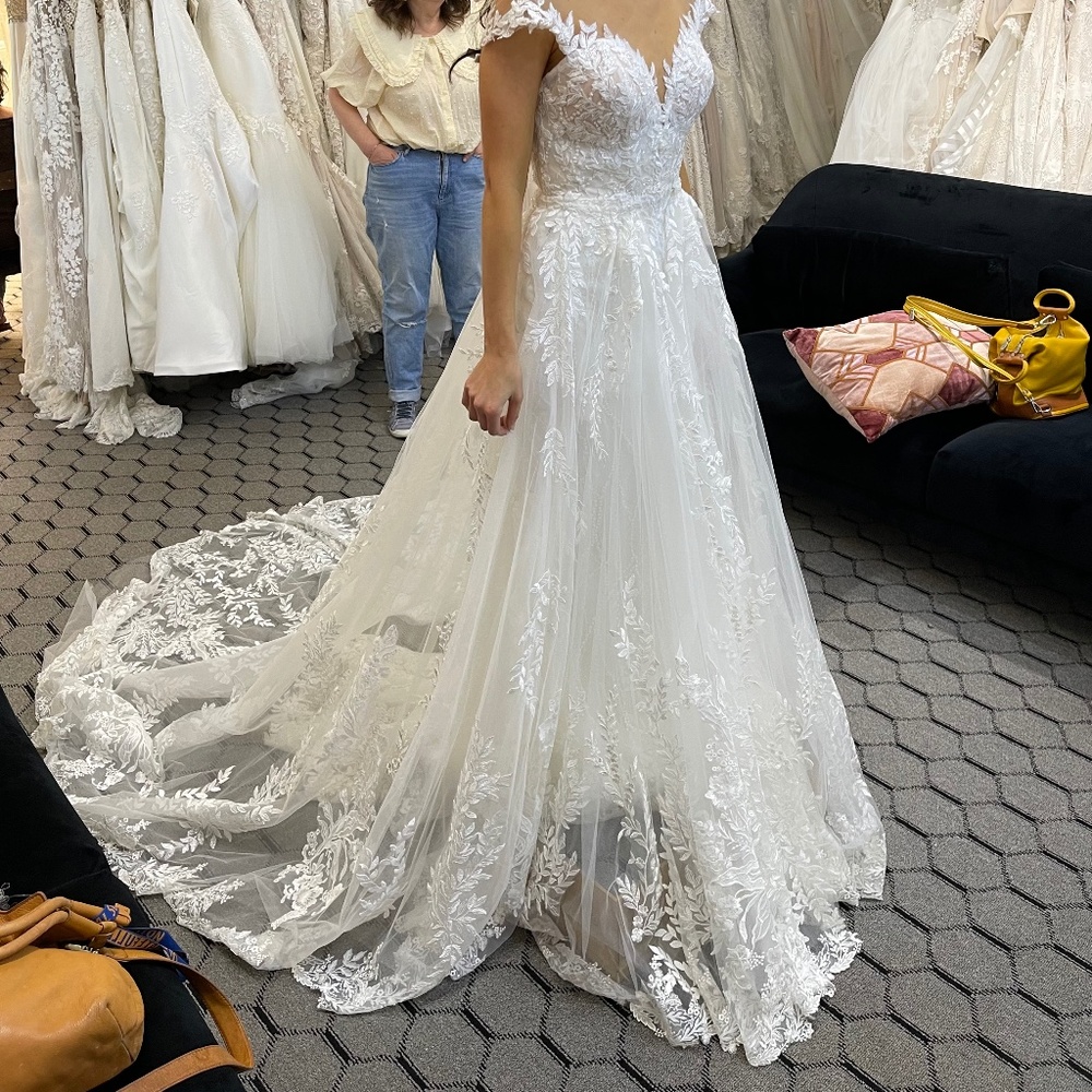 Martina Liana detachable over skirt for wedding dress